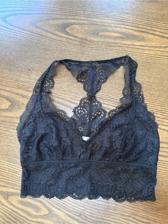 Kimchi Blue Other - Kimchi Blue Black Lace Racerback Bralette